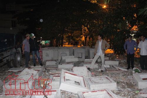 Bé trai 10 tuổi tử vong vì bị nắp cống đè trên người ảnh 1