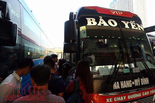 Ngăn chặn người không có bằng lái ‘liều lĩnh’ lái xe khách ảnh 1
