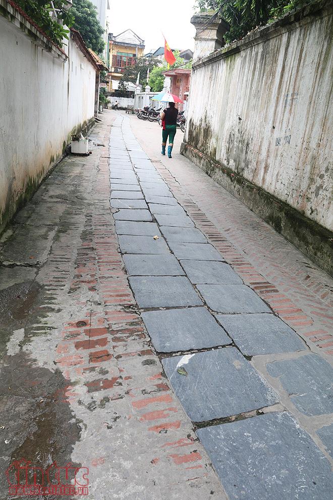 Con đường lát đá xanh độc đáo nhất Việt Nam ảnh 5