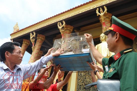 Tri ân các liệt sĩ tại Làng Văn hóa- du lịch các dân tộc Việt Nam ảnh 4