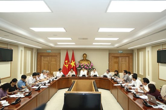 Phó Thủ tướng Vũ Đức Đam: Phải hoàn thiện cơ chế đặt hàng các trường sư phạm ảnh 1