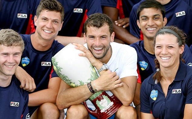 Grigor Dimitrov có danh hiệu lớn nhất trong sự nghiệp, Garbine Muguruza có duyên với các giải đấu lớn