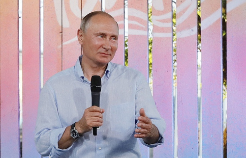 Tổng thống Putin tiết lộ về phong cách ăn mặc đặc biệt của mình ảnh 1