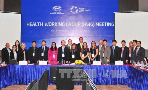 APEC 2017: Thảo luận nhiều nội dung quan trọng về y tế, thương mại ảnh 2