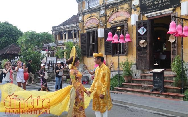 Lang thang phố cổ Hội An ảnh 9