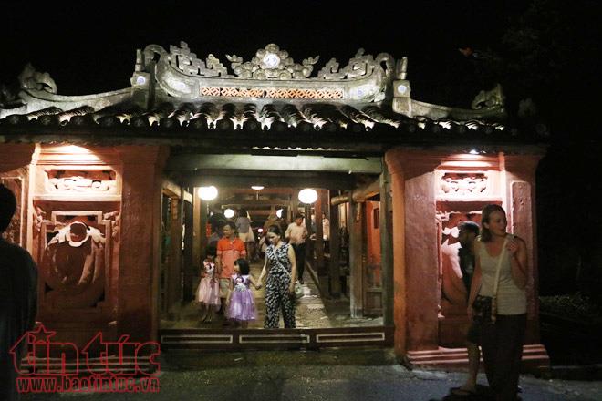Lang thang phố cổ Hội An ảnh 20