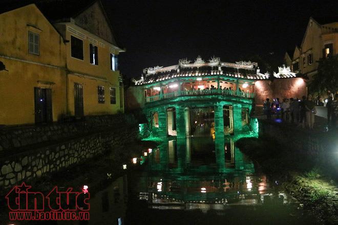 Lang thang phố cổ Hội An ảnh 21