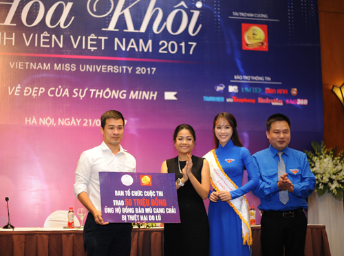 Trà thanh nhiệt Dr Thanh đồng hành cùng Hoa khôi Sinh viên 2017 ảnh 1