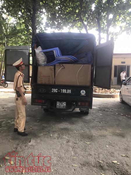29 thùng đồ chơi trẻ em không rõ nguồn gốc chưa kịp tuồn ra thị trường ảnh 5