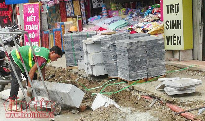 Hàng loạt vỉa hè Hà Nội được lát đá tự nhiên ảnh 8