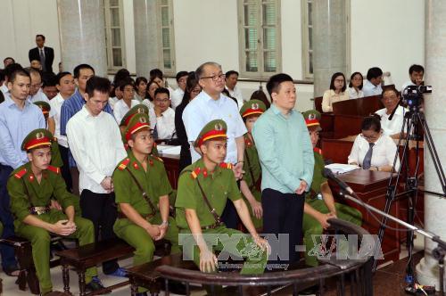 Phiên tòa xét xử Hà Văn Thắm và các đồng phạm: Làm rõ khoản chi 'chăm sóc khách hàng' ảnh 1