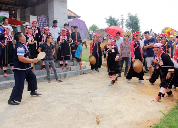 'Vui Tết Độc lập' tại làng Văn hóa – Du lịch các dân tộc Việt Nam ảnh 1