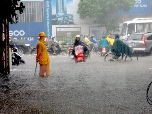 Thời tiết đêm 7, ngày 8/9: Cả nước mưa dông, nhiều nơi có tố lốc ảnh 1