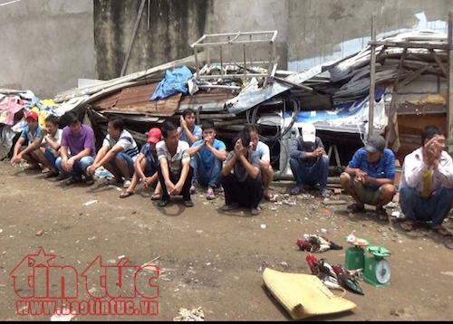 Triệt phá tụ điểm cờ bạc trá hình và đá gà ăn tiền, tạm giữ 30 đối tượng ảnh 3
