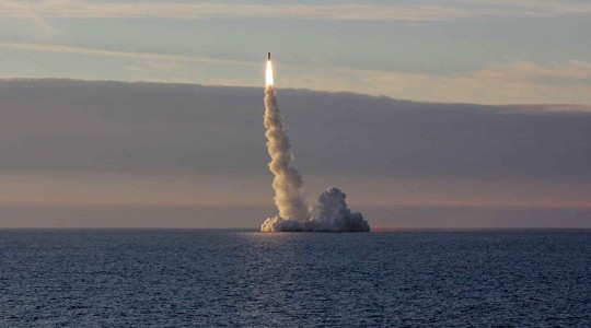 Tàu ngầm Nga 'dội bão' tên lửa hành trình tiêu diệt mục tiêu IS ở Syria ảnh 1
