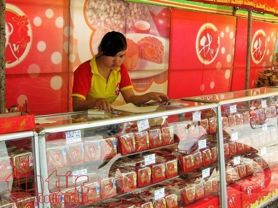 Xử phạt nhiều cơ sở sản xuất, kinh doanh bánh Trung thu ảnh 1