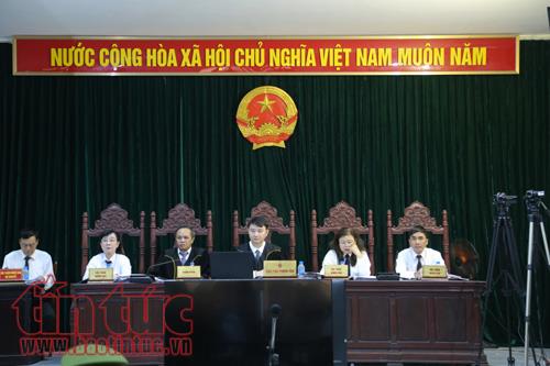 Vụ án Hà Văn Thắm: Tranh luận xác định đại diện phần vốn góp của PVN tại OceanBank ảnh 1