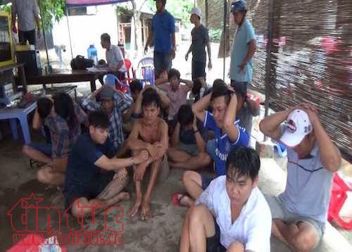 Đột kích ổ nhóm cá độ đá gà online tại huyện Hóc Môn, TP Hồ Chí Minh ảnh 1