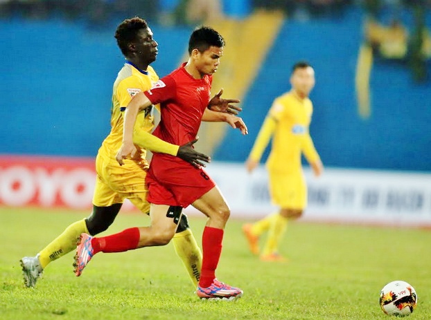 V-League 2017 bước vào 'khúc cua' quyết định ảnh 1