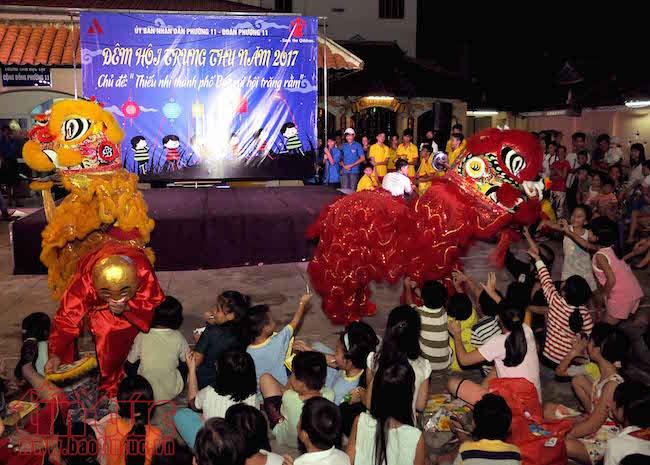 Tết Trung thu đến sớm với trẻ em có hoàn cảnh khó khăn ảnh 7