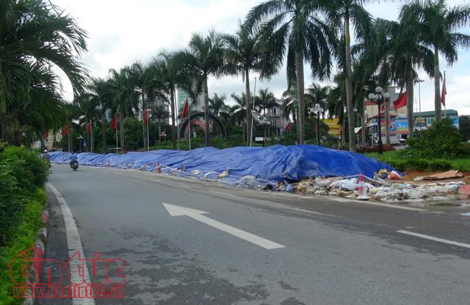 Bịt mũi, nín thở khi vào thị xã Sơn Tây, Hà Nội ảnh 1