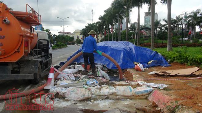 Bịt mũi, nín thở khi vào thị xã Sơn Tây, Hà Nội ảnh 3