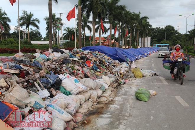 Bịt mũi, nín thở khi vào thị xã Sơn Tây, Hà Nội ảnh 20