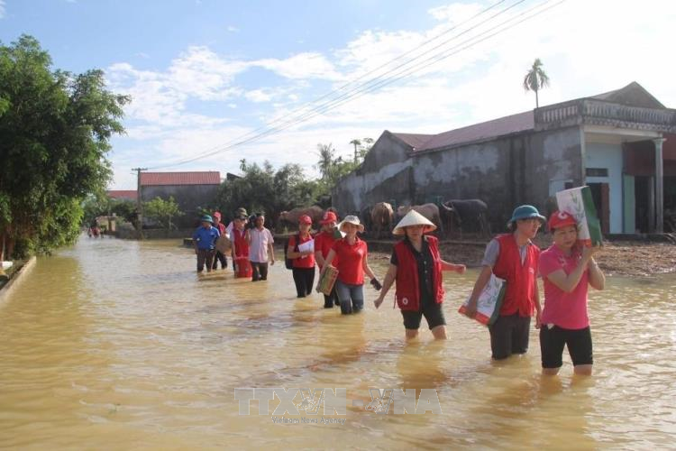 Thanh Hóa: Mưa lớn suốt 3 ngày, vùng lũ Yên Định bị cô lập ảnh 1