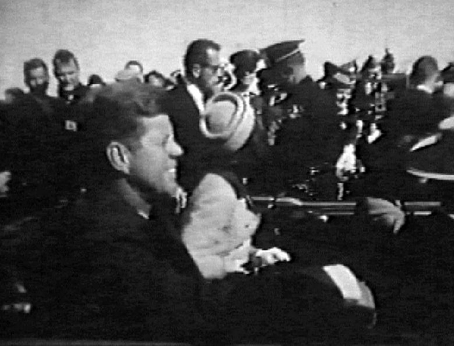 Hình ảnh về ngày định mệnh của cố Tổng thống Mỹ Kennedy ảnh 4