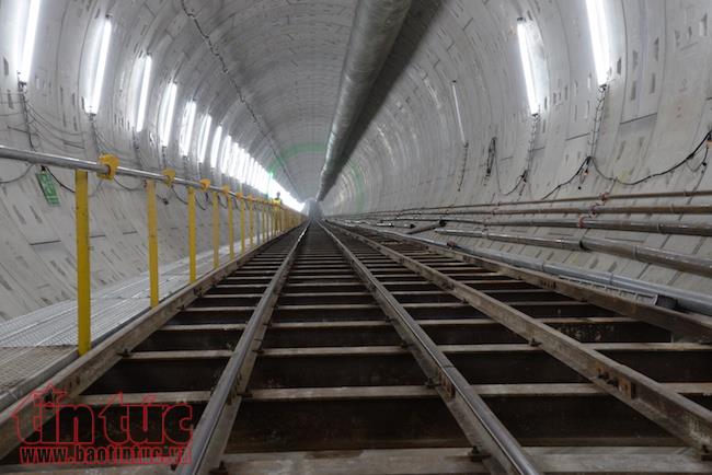Khám phá đường hầm metro hoàn thành đầu tiên dưới lòng Sài Gòn ảnh 3
