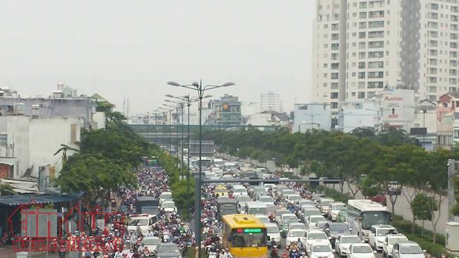 Những điều cân nhắc khi quyết định mua xe ô tô thời điểm này ảnh 1