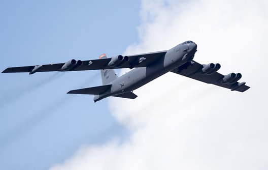 B-52 Mỹ trực chiến khiến tình hình Triều Tiên nguy hiểm hơn thời Chiến tranh Lạnh? ảnh 1