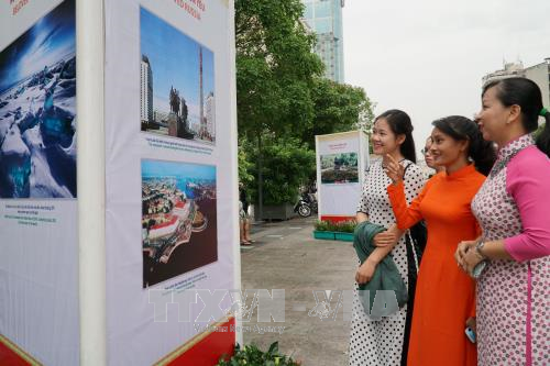 Khai mạc triển lãm ảnh 'Thắm tình hữu nghị Việt Nam – Liên bang Nga' ảnh 2