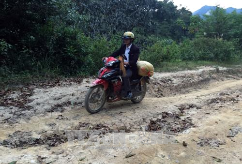  Nhọc nhằn 'gieo chữ' ở Sốp Cộp, Sơn La ảnh 1