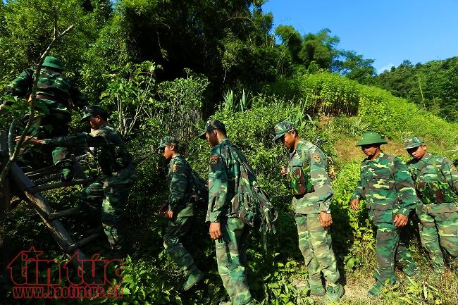 Đồn Biên phòng Pa Thơm: Điểm sáng tuần tra, canh gác đảm bảo an ninh biên giới ảnh 5