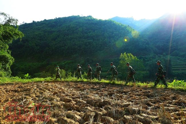 Đồn Biên phòng Pa Thơm: Điểm sáng tuần tra, canh gác đảm bảo an ninh biên giới ảnh 9