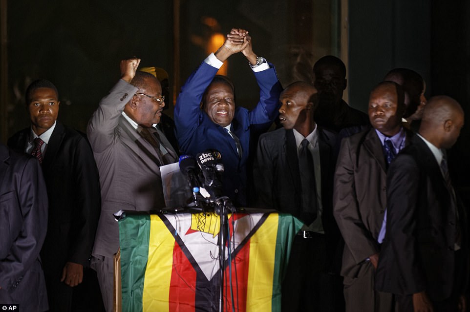 Người dân Zimbabwe hân hoan trước sự trở về của 'Cá sấu' Mnangagwa ảnh 1