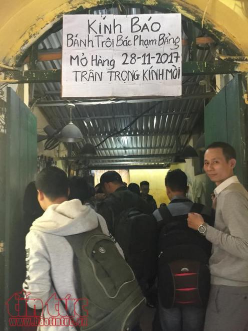 Quán bánh trôi tàu của cố nghệ sĩ Phạm Bằng chính thức mở cửa trở lại ảnh 1