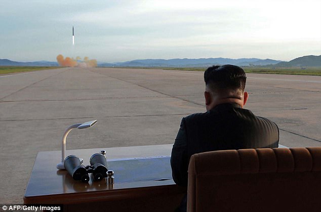 Sức mạnh đáng sợ của quả tên lửa ICBM Triều Tiên vừa phóng ảnh 1