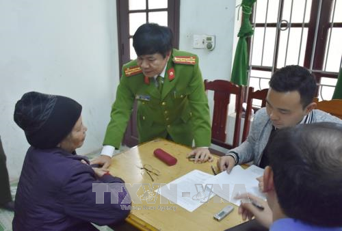 Nghi can sát hại cháu bé 20 ngày tuổi là bà nội