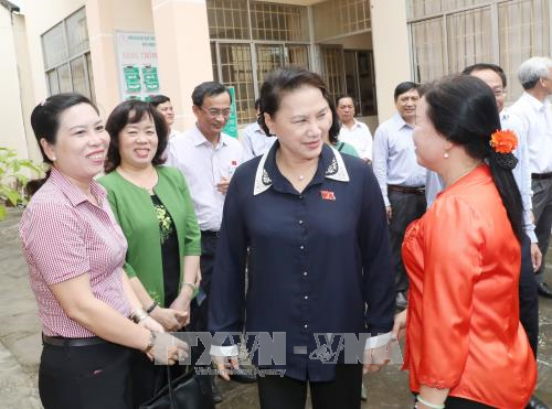 Chủ tịch Quốc hội giải đáp nhiều vấn đề 'nóng' về BOT, tham nhũng với cử tri Cần Thơ ảnh 2