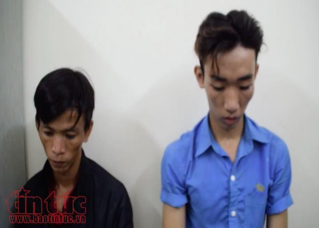Giữa ban ngày, táo tợn cướp giật điện thoại trên phố ảnh 1