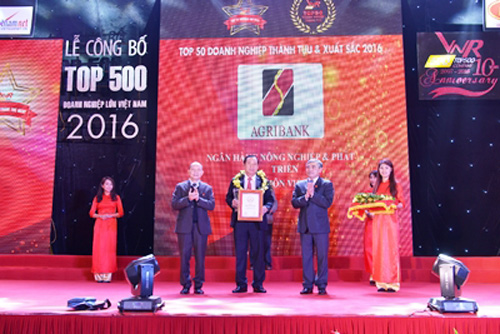 Agribank được vinh danh nhiều giải thưởng uy tín trong năm 2017 ảnh 1