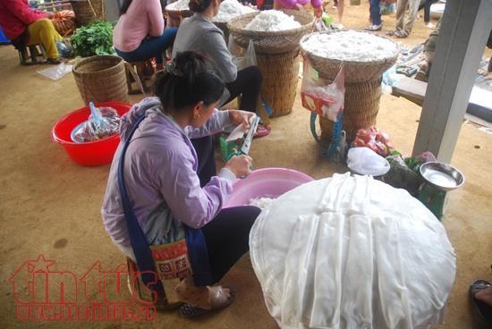 Độc đáo chợ phiên Tam Đường đất ảnh 4