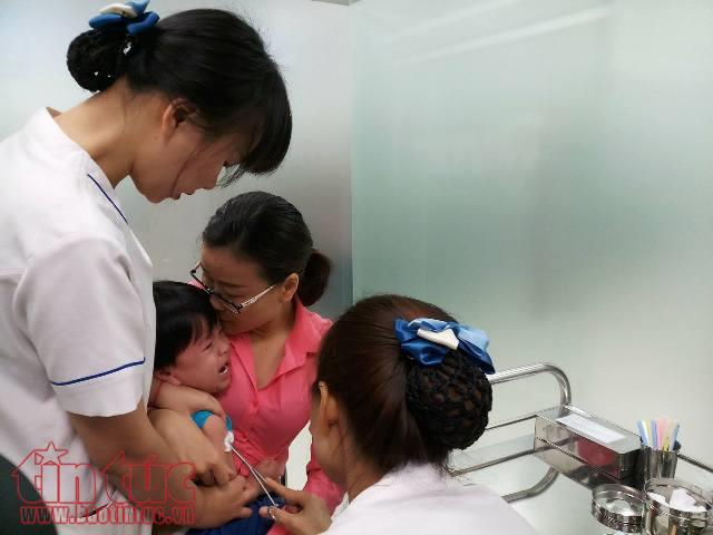 TP Hồ Chí Minh gia tăng trẻ mắc bệnh ho gà ảnh 1