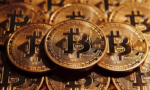 Giới đầu tư Bitcoin 'điên loạn' vì cơn sốt tăng giá ảnh 1