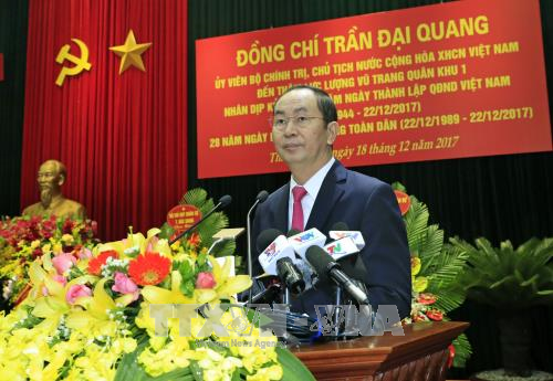 Chủ tịch nước Trần Đại Quang thăm lực lượng vũ trang Quân khu 1 ảnh 2