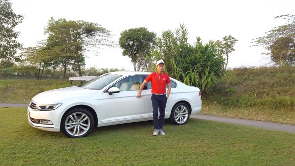 Volkswagen Passat BlueMotion White – “Hole in one” của Giải Golf Splendora mở rộng lần 2 ảnh 2