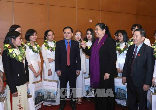 Gặp mặt các tài năng trẻ đạt Giải thưởng Quả cầu vàng và nữ sinh viên kỹ thuật tiêu biểu ảnh 1