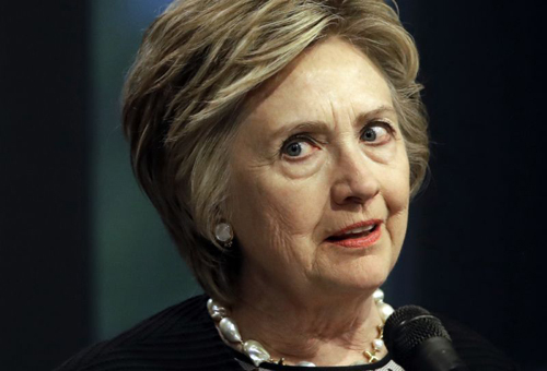 Tạp chí Mỹ xin lỗi vì khuyên bà Clinton đan len thay vì tranh cử ảnh 1